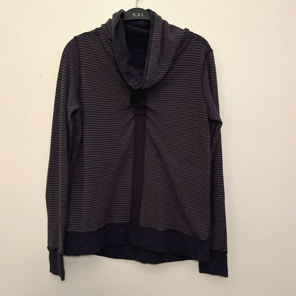 LULULEMON In A Cinch Cowlneck Reversible Pullover Sweatshirt, Gray/Black- Size 8 - Picture 1 of 9